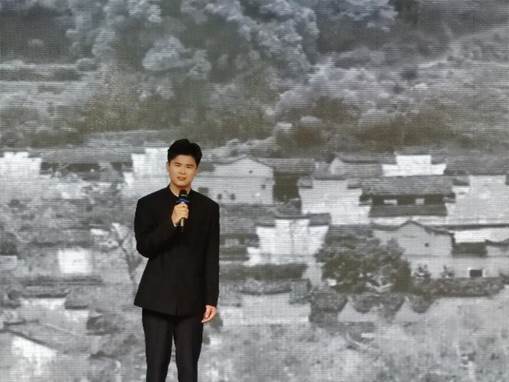 268447d7f9c2efb638ffaa5c6efefe7